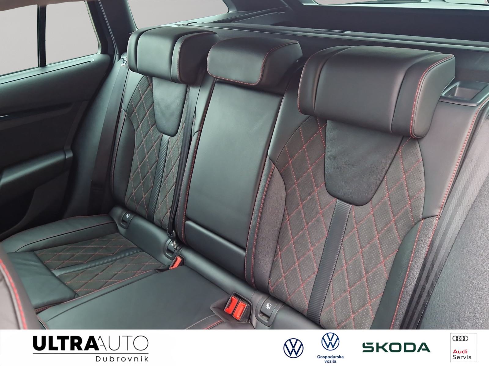 Škoda Octavia Combi RS 2,0 TDI DSG, fotografija 12