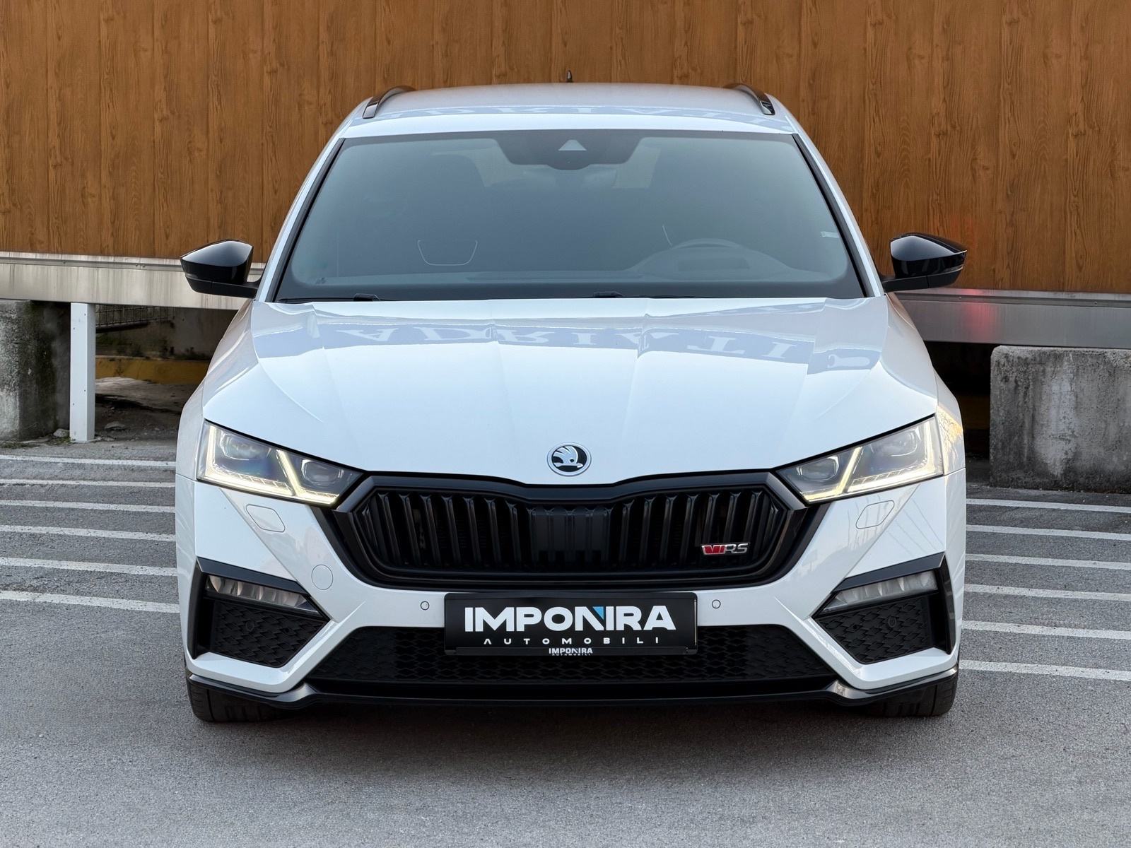 ŠKODA OCTAVIA COMBI RS 2,0 TDI DSG, fotografija 3