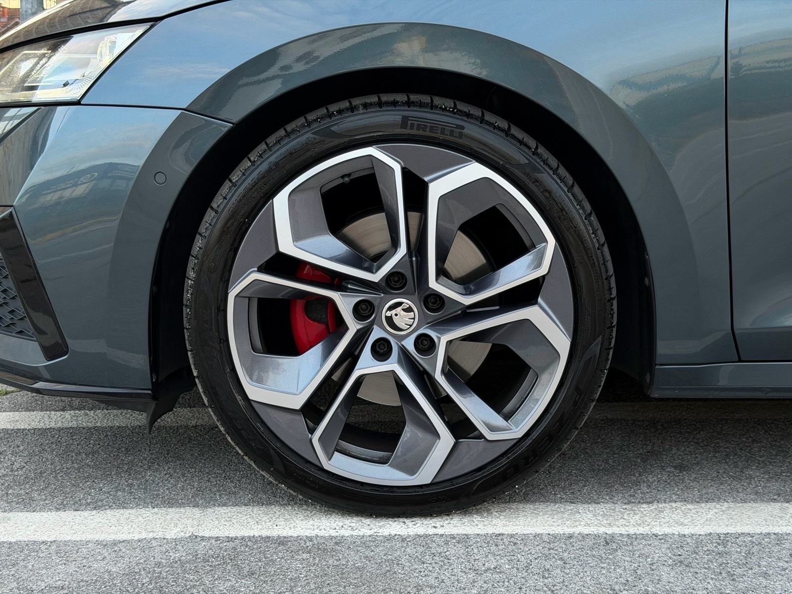 ŠKODA OCTAVIA COMBI RS 2,0 TDI DSG, fotografija 11