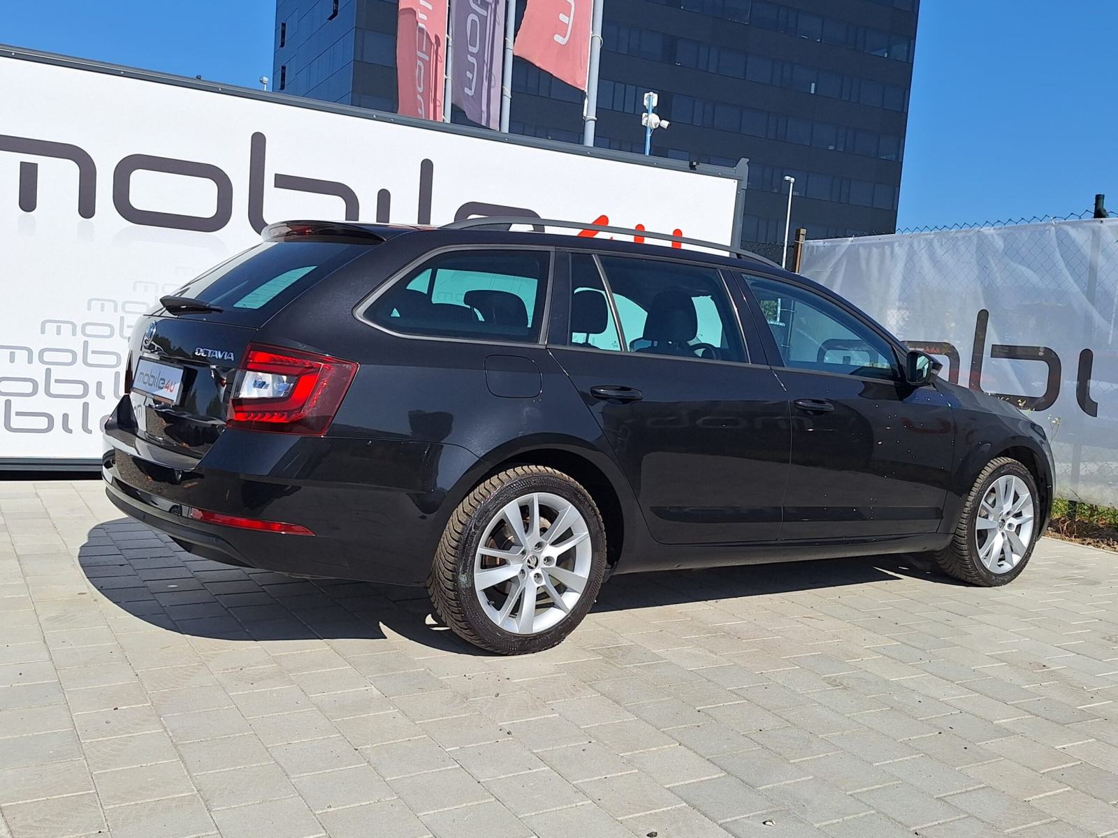 Škoda Octavia Combi Style 1.6 TDI, fotografija 3