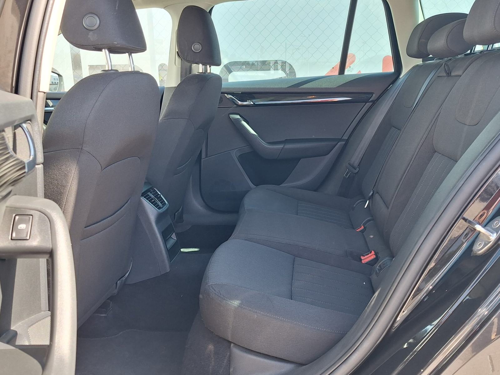 Škoda Octavia Combi Style 1.6 TDI, fotografija 7