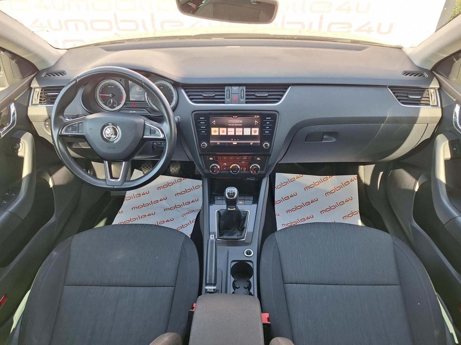 Škoda Octavia Combi Style 1.6 TDI, fotografija 8