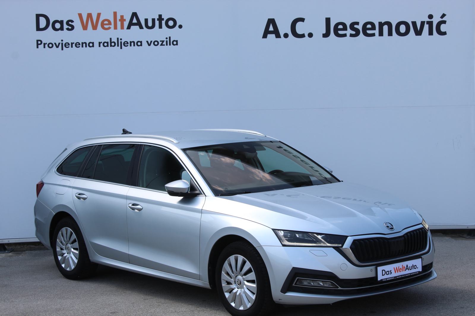 Škoda OCTAVIA Combi Style 2.0 TDI, fotografija 3
