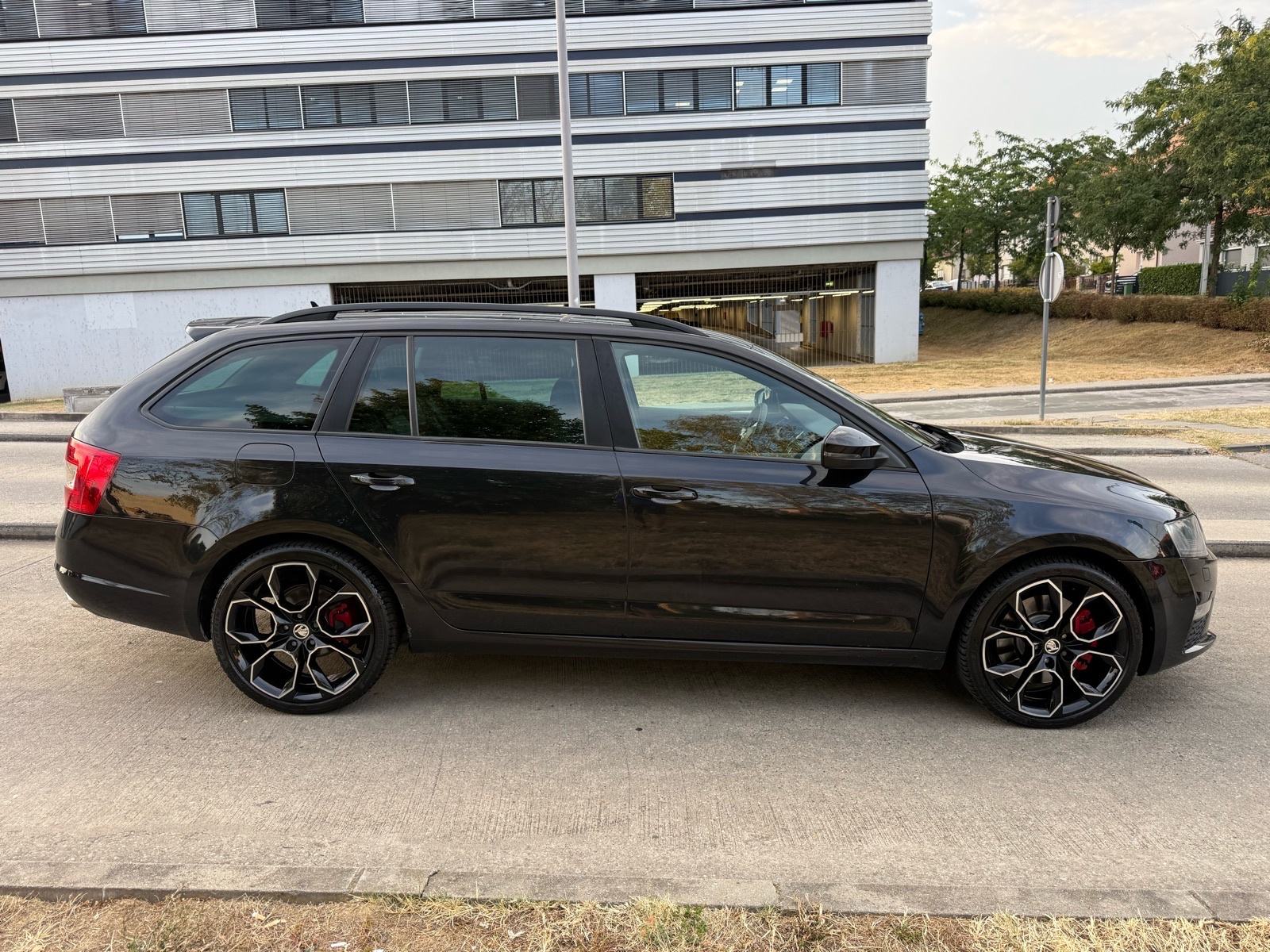 Škoda Octavia Combi vRS*AUTOMATIK*NAVI*19”, fotografija 7
