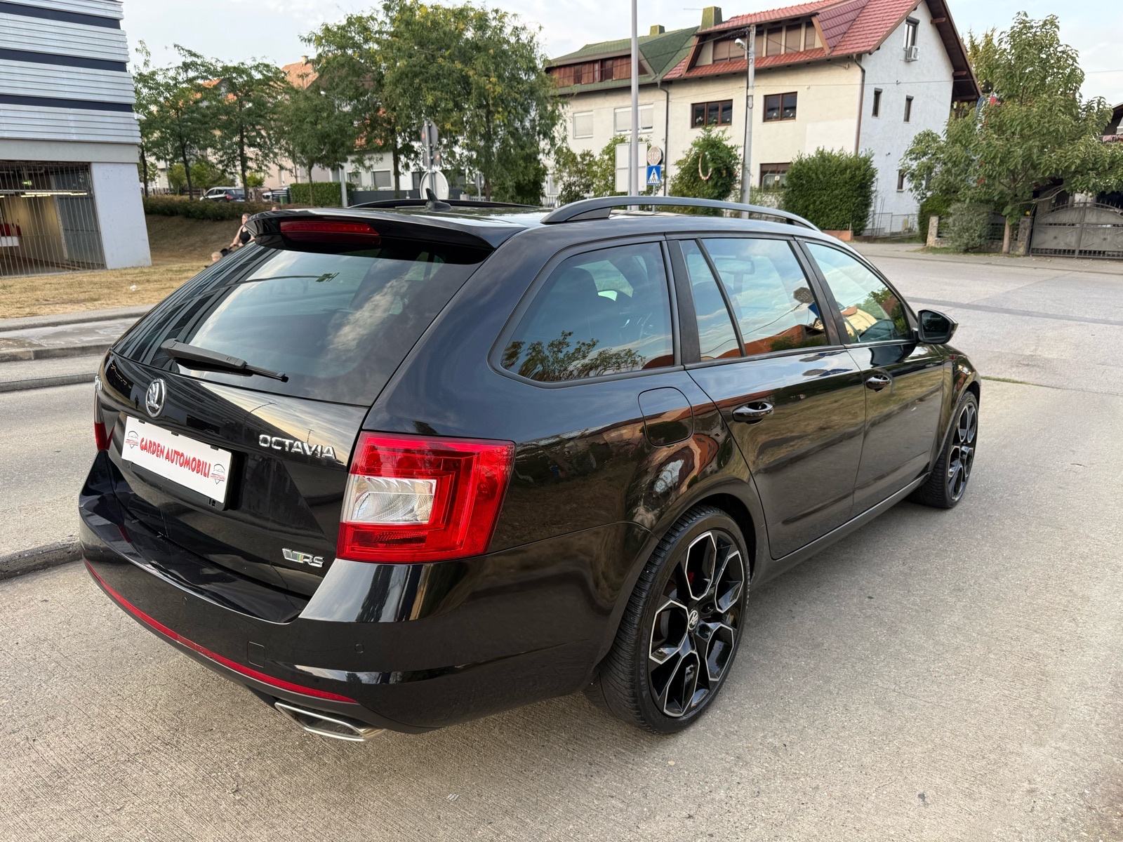Škoda Octavia Combi vRS*AUTOMATIK*NAVI*19”, fotografija 4