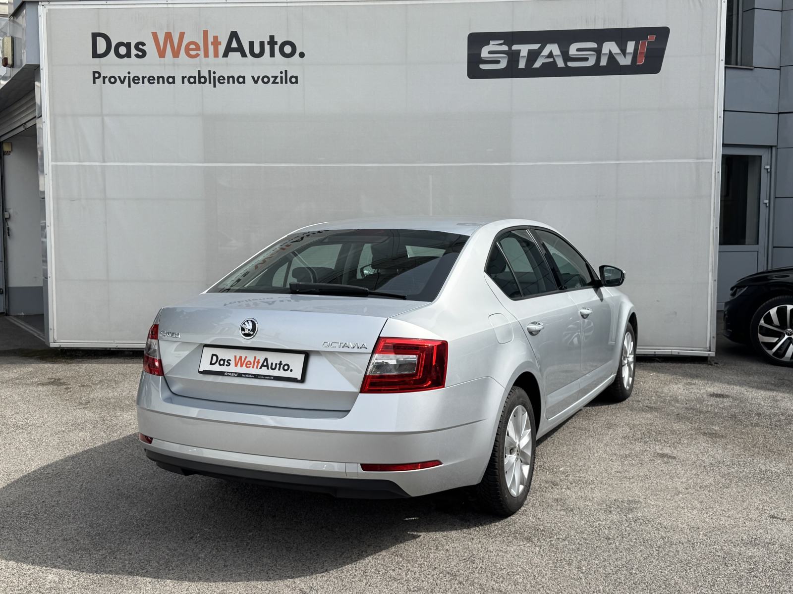ŠKODA OCTAVIA Edition 1.6 TDI, fotografija 6