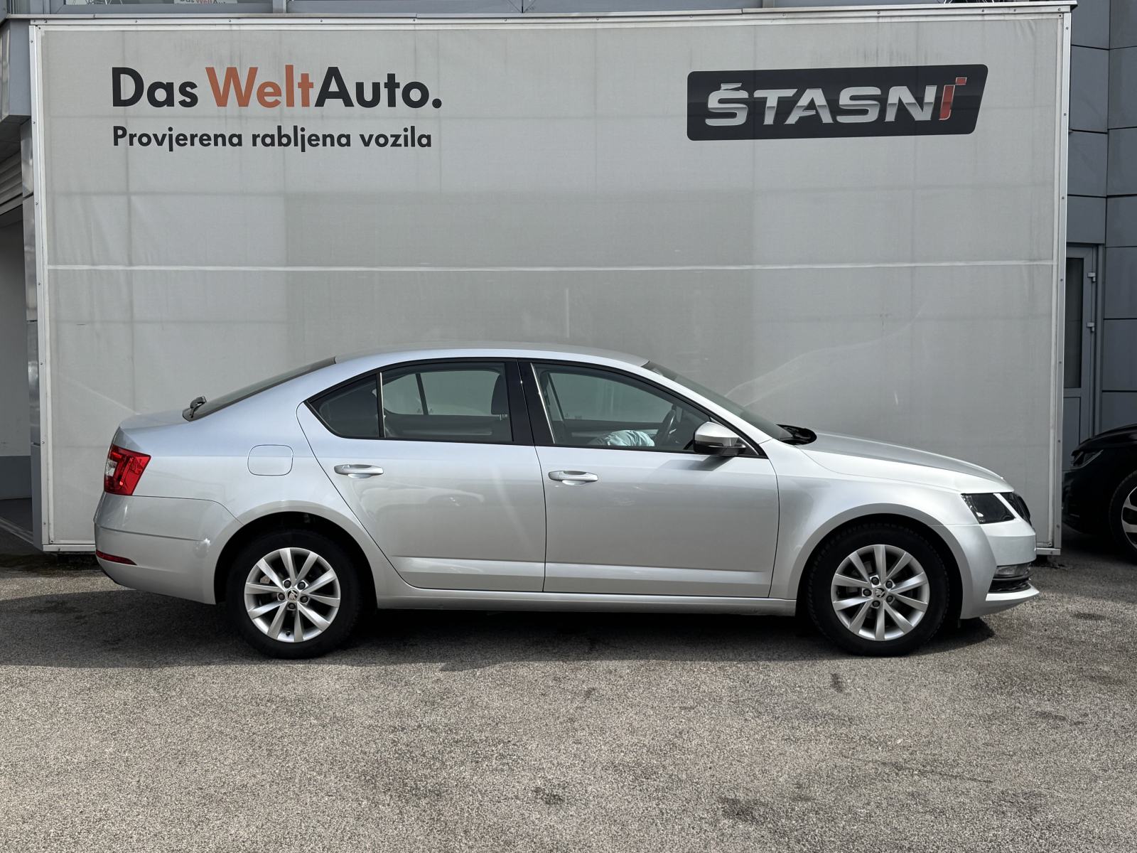 ŠKODA OCTAVIA Edition 1.6 TDI, fotografija 11