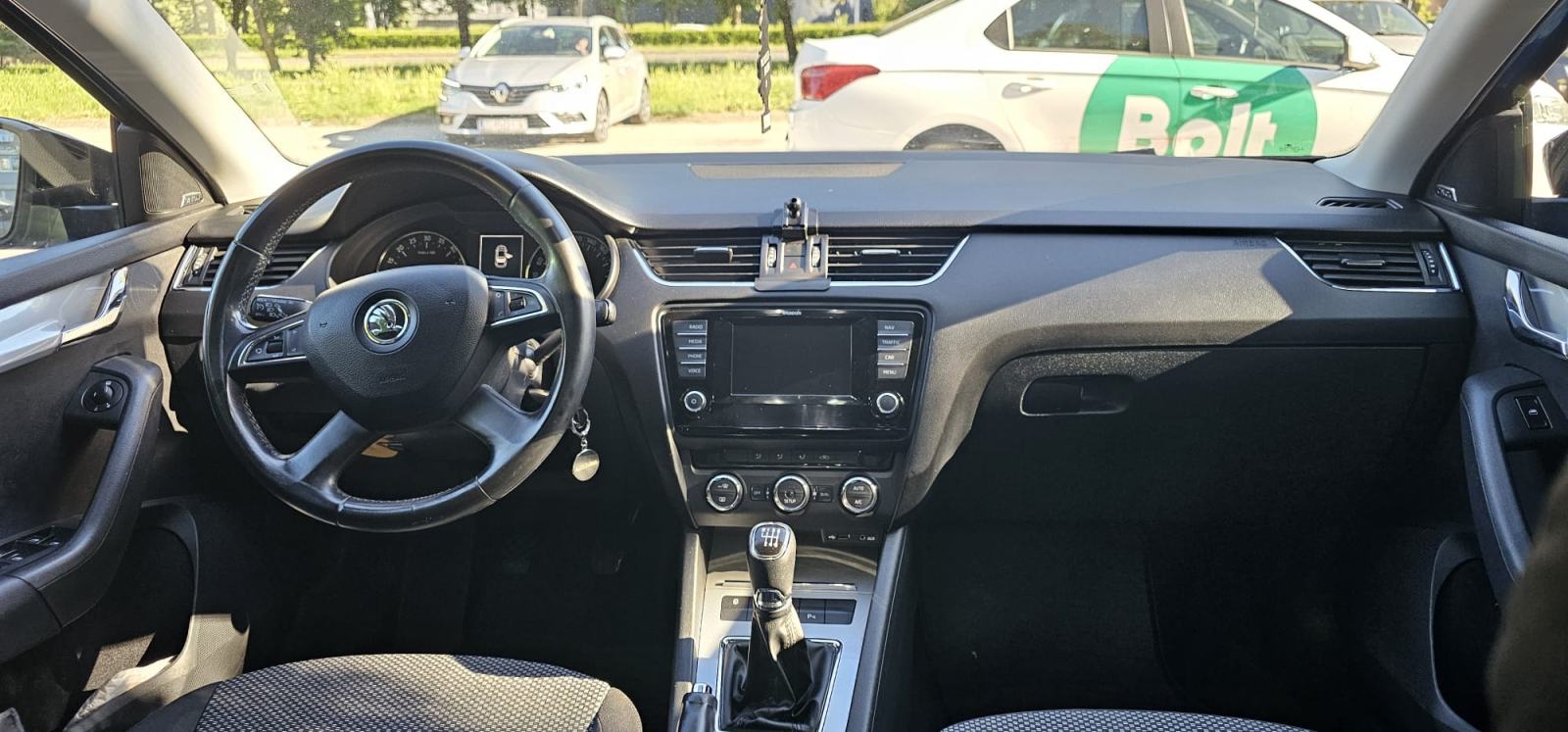 Škoda Octavia Elegance 2,0 TDI*110kW*Bi-xenon*bez ulaganja servisiran, fotografija 14