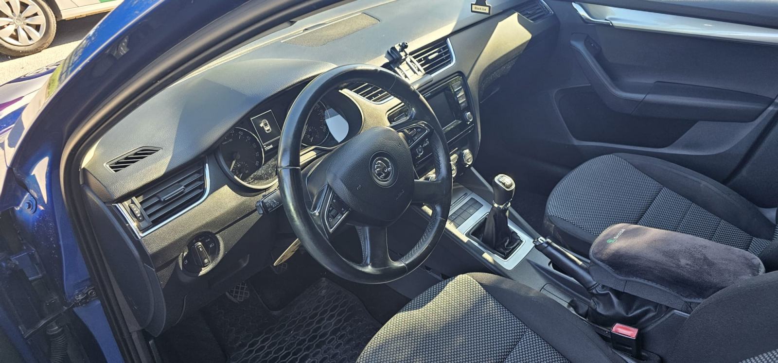 Škoda Octavia Elegance 2,0 TDI*110kW*Bi-xenon*bez ulaganja servisiran, fotografija 13