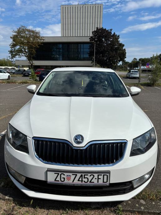 Škoda Octavia Elegance 2,0 TDI 150KS, DSG, ovlašteni servis, fotografija 1