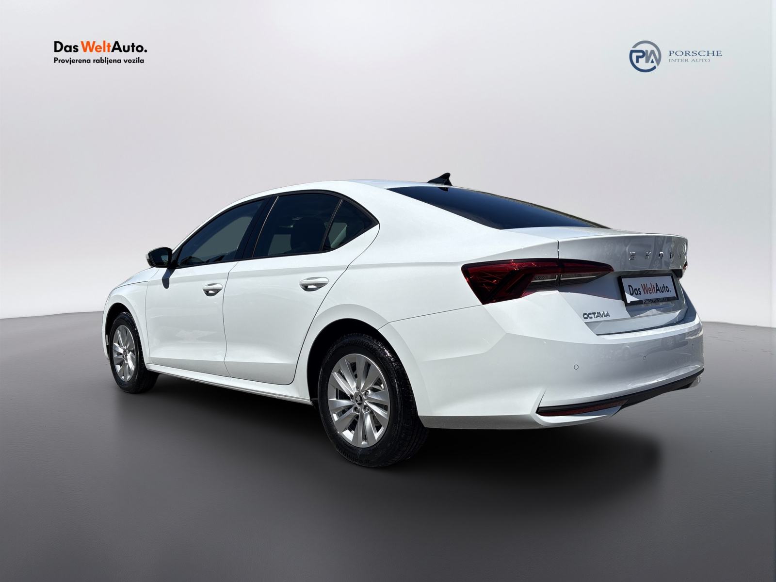 Škoda Octavia FL Essence 2.0 TDI, fotografija 7