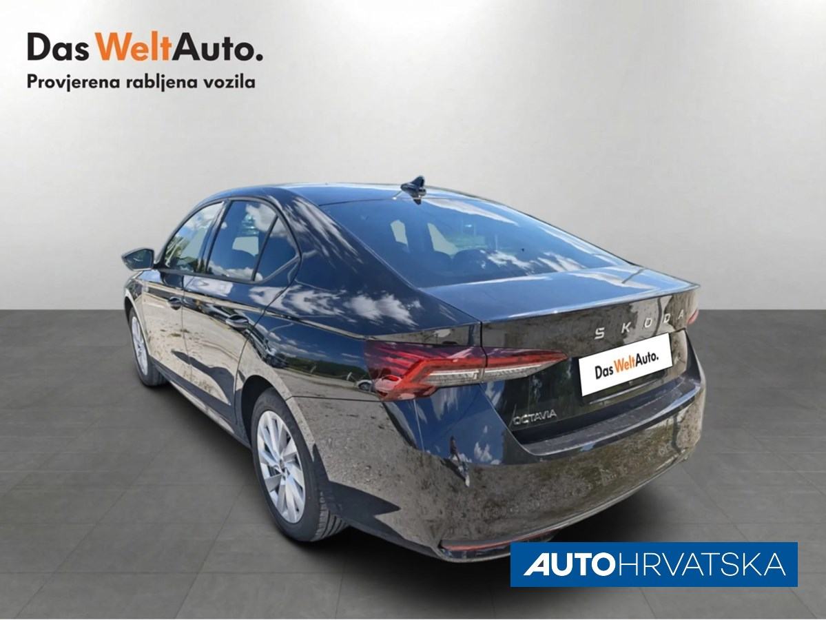 ŠKODA OCTAVIA FL Essence 2.0 TDI - TVORNIČKO JAMSTVO, 26.500,00 €, fotografija 3
