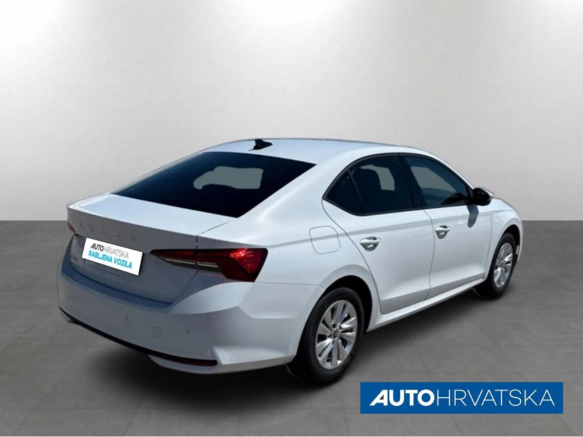 ŠKODA OCTAVIA FL Essence 2.0 TDI - TVORNIČKO JAMSTVO, 26.500,00 €, fotografija 4