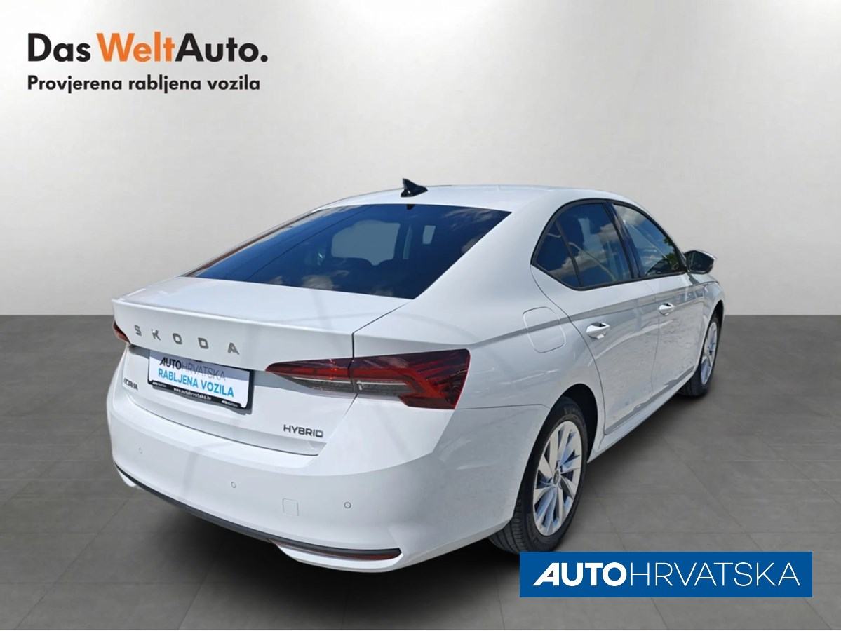ŠKODA OCTAVIA FL Selection 1.5 TSI DSG mHEV - TVORNIČKO JAMSTVO, 27.90, fotografija 5