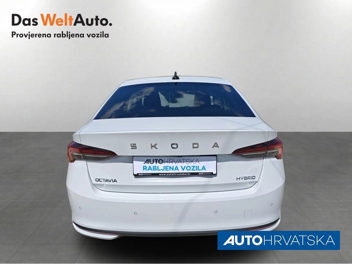 ŠKODA OCTAVIA FL Selection 1.5 TSI DSG mHEV - TVORNIČKO JAMSTVO, 27.90, fotografija 6