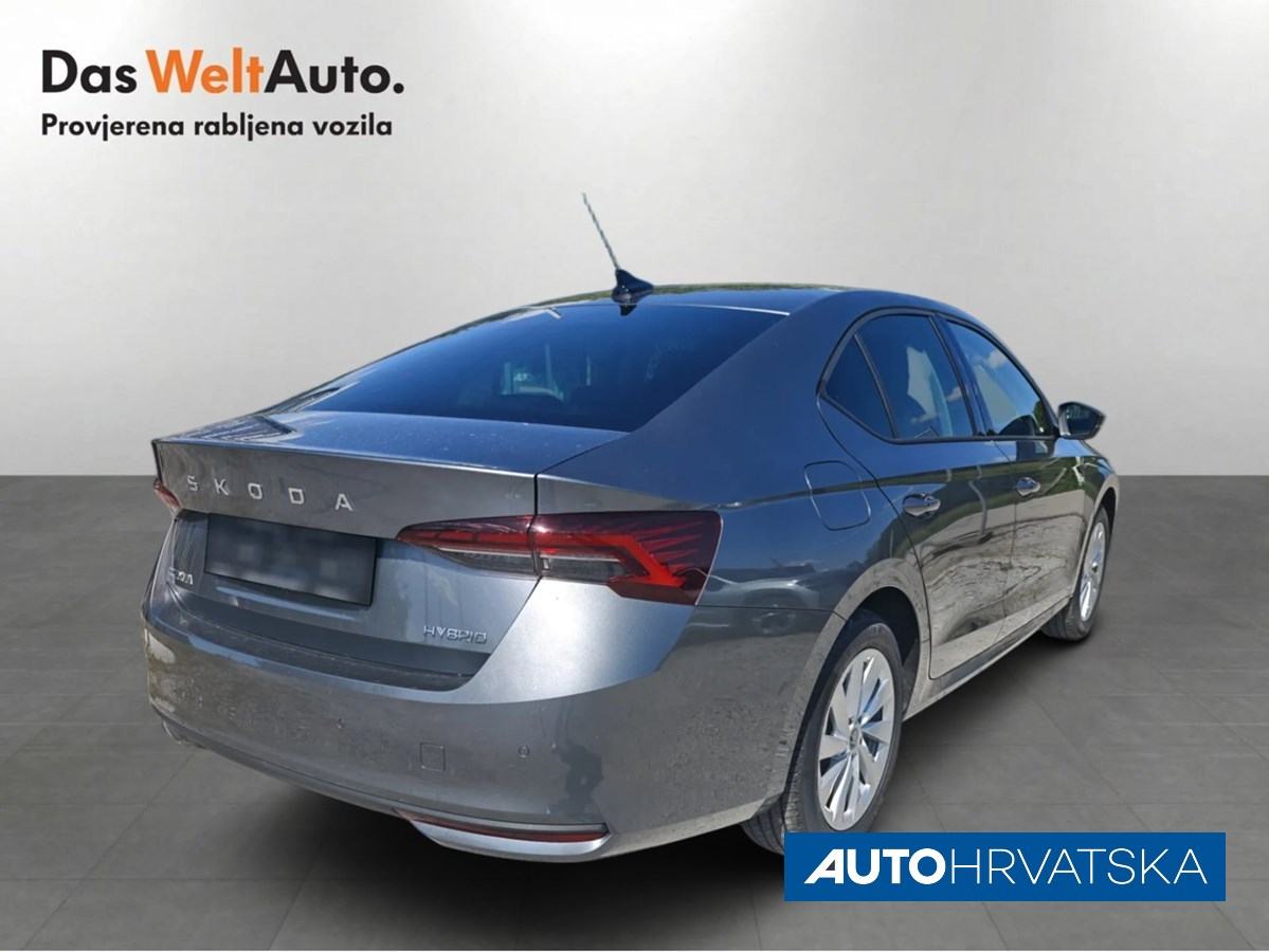 ŠKODA OCTAVIA FL Selection 1.5 TSI DSG mHEV - TVORNIČKO JAMSTVO, 27.90, fotografija 5