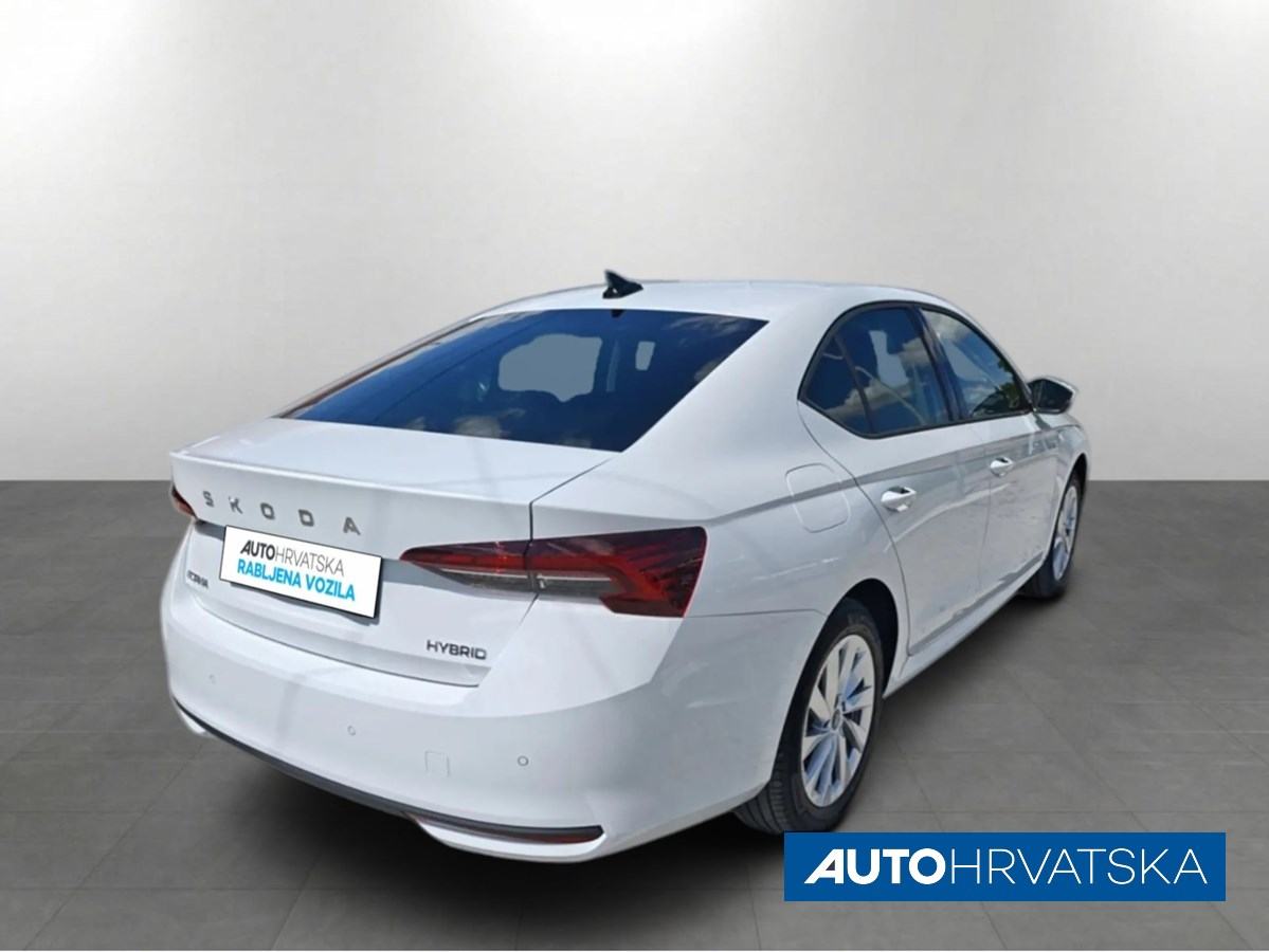 ŠKODA OCTAVIA FL Selection 1.5 TSI DSG mHEV - TVORNIČKO JAMSTVO, 27.90, fotografija 4