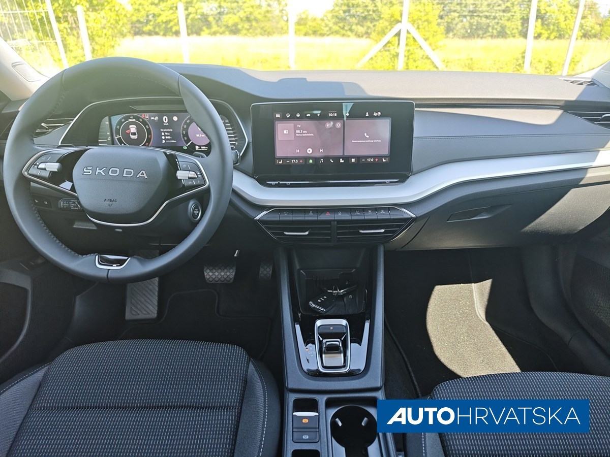 ŠKODA OCTAVIA FL Selection 1.5 TSI DSG mHEV - TVORNIČKO JAMSTVO, 27.90, fotografija 9