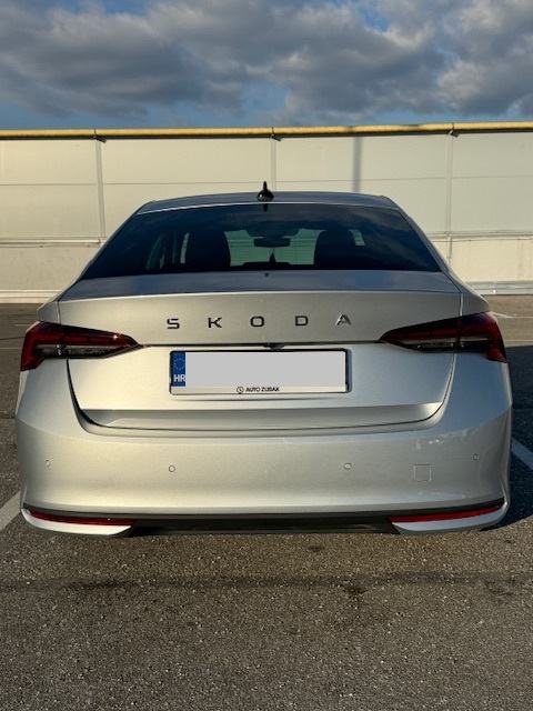 Škoda Octavia FL Selection 2.0 TDI DSG 2024, fotografija 7