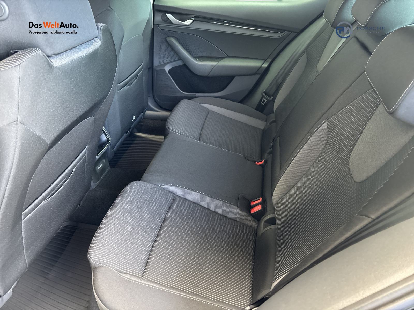 Škoda Octavia FL Selection 2.0 TDI DSG, fotografija 11