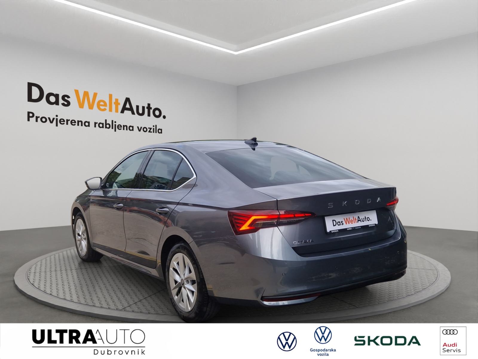 Škoda Octavia FL Selection 2,0 TDI, fotografija 3