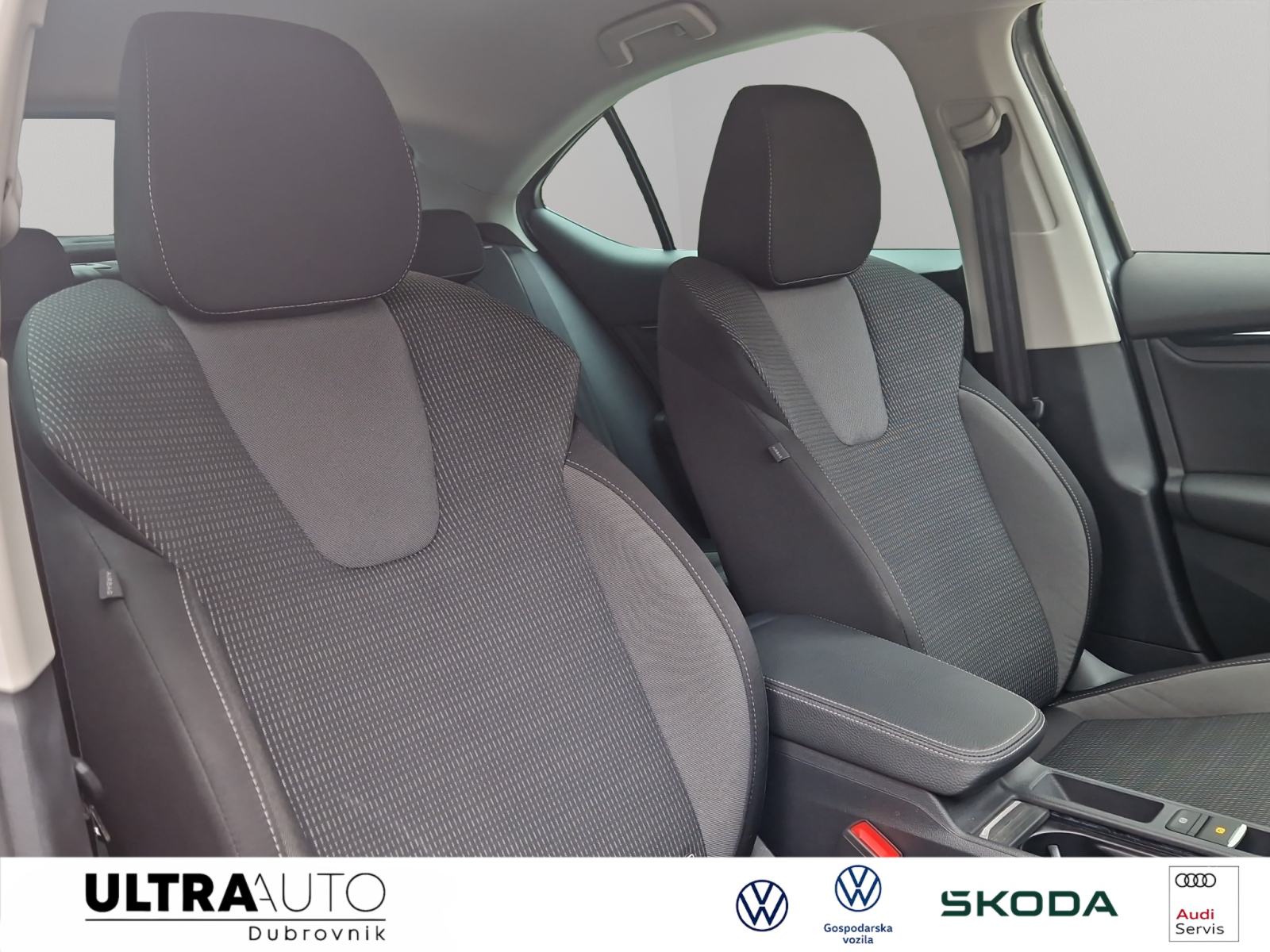 Škoda Octavia FL Selection 2,0 TDI, fotografija 16