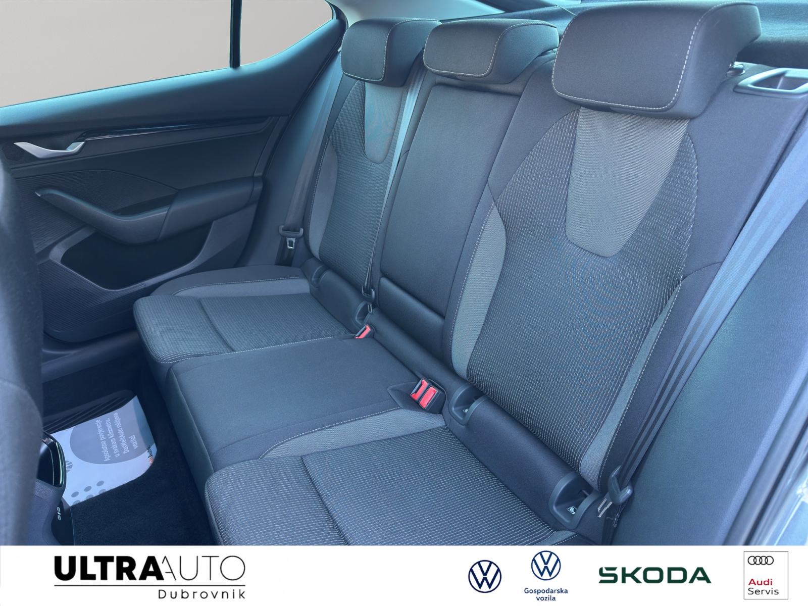 Škoda Octavia FL Selection 2,0 TDI, fotografija 12