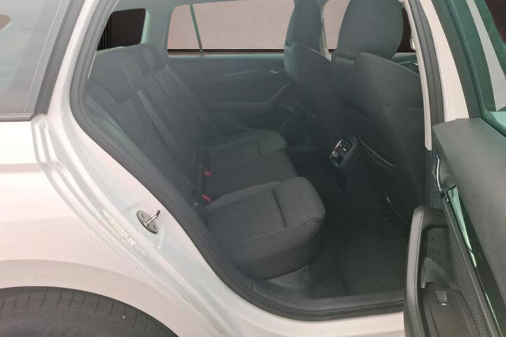 Škoda Octavia Karavan 2.0 TDI, VIRTUAL - Business, fotografija 5