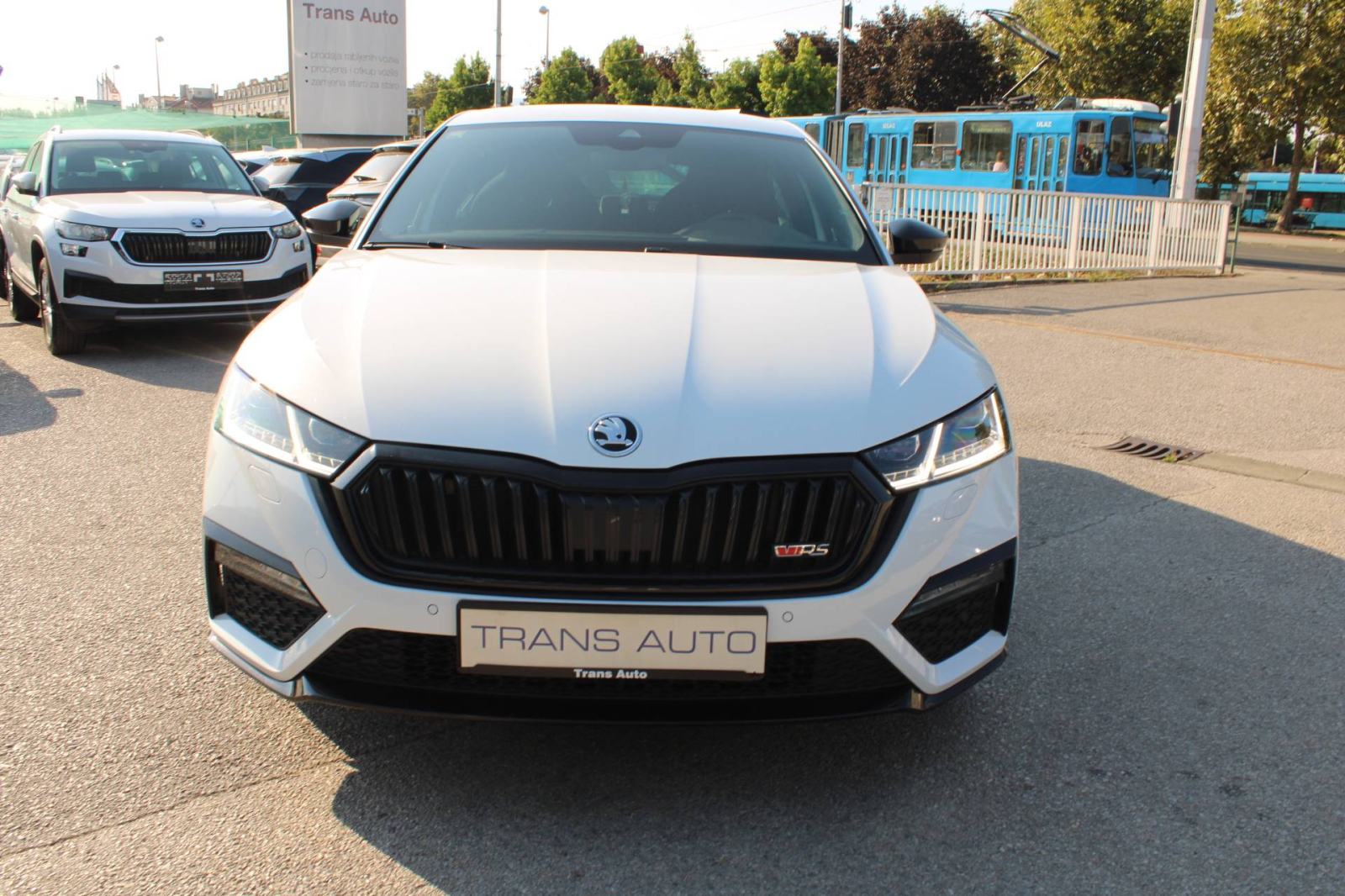 Škoda Octavia RS 1.4 TSi PHEV *LED, NAVIGACIJA, KAMERA*, fotografija 2