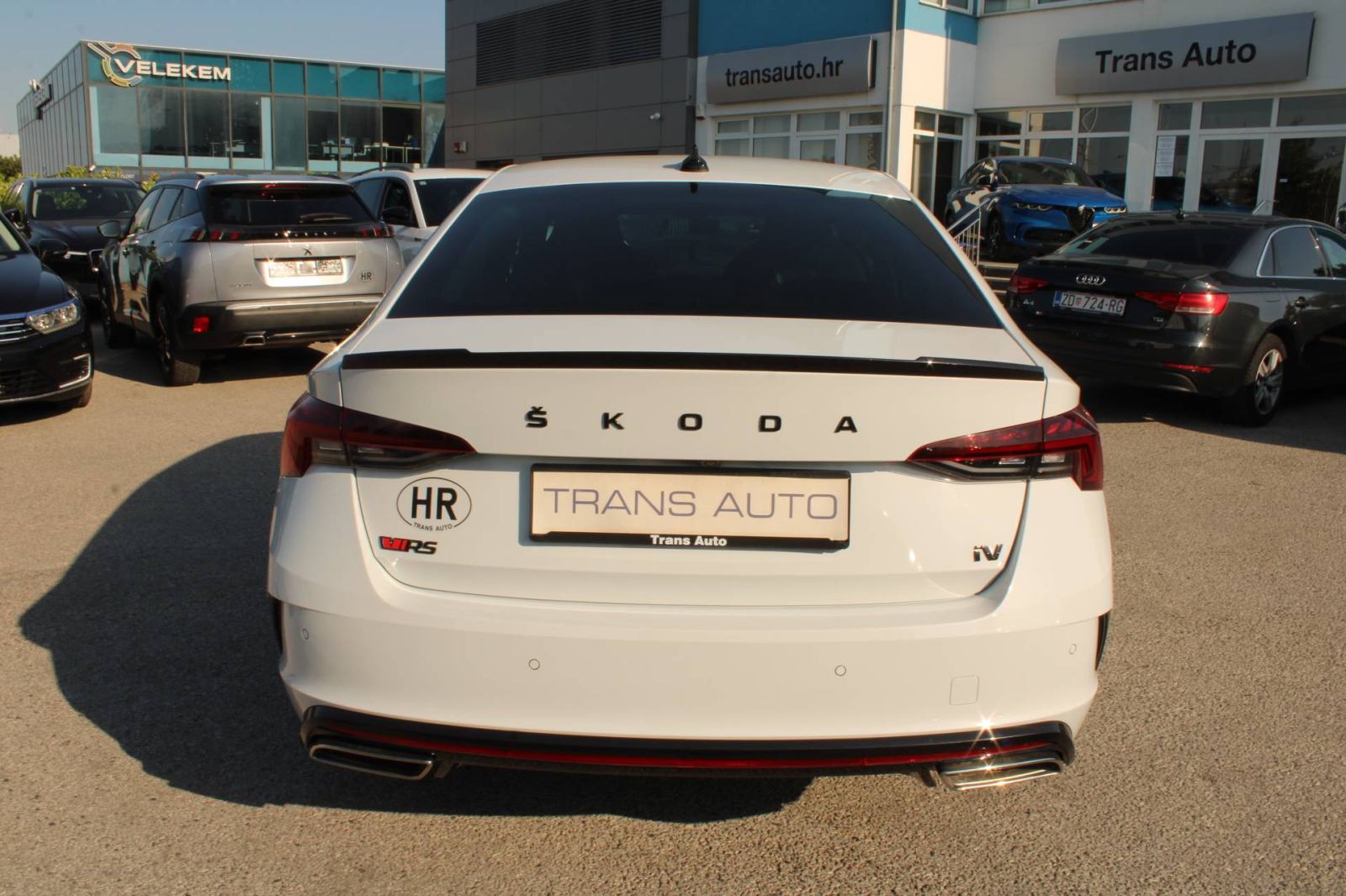 Škoda Octavia RS 1.4 TSi PHEV *LED, NAVIGACIJA, KAMERA*, fotografija 6
