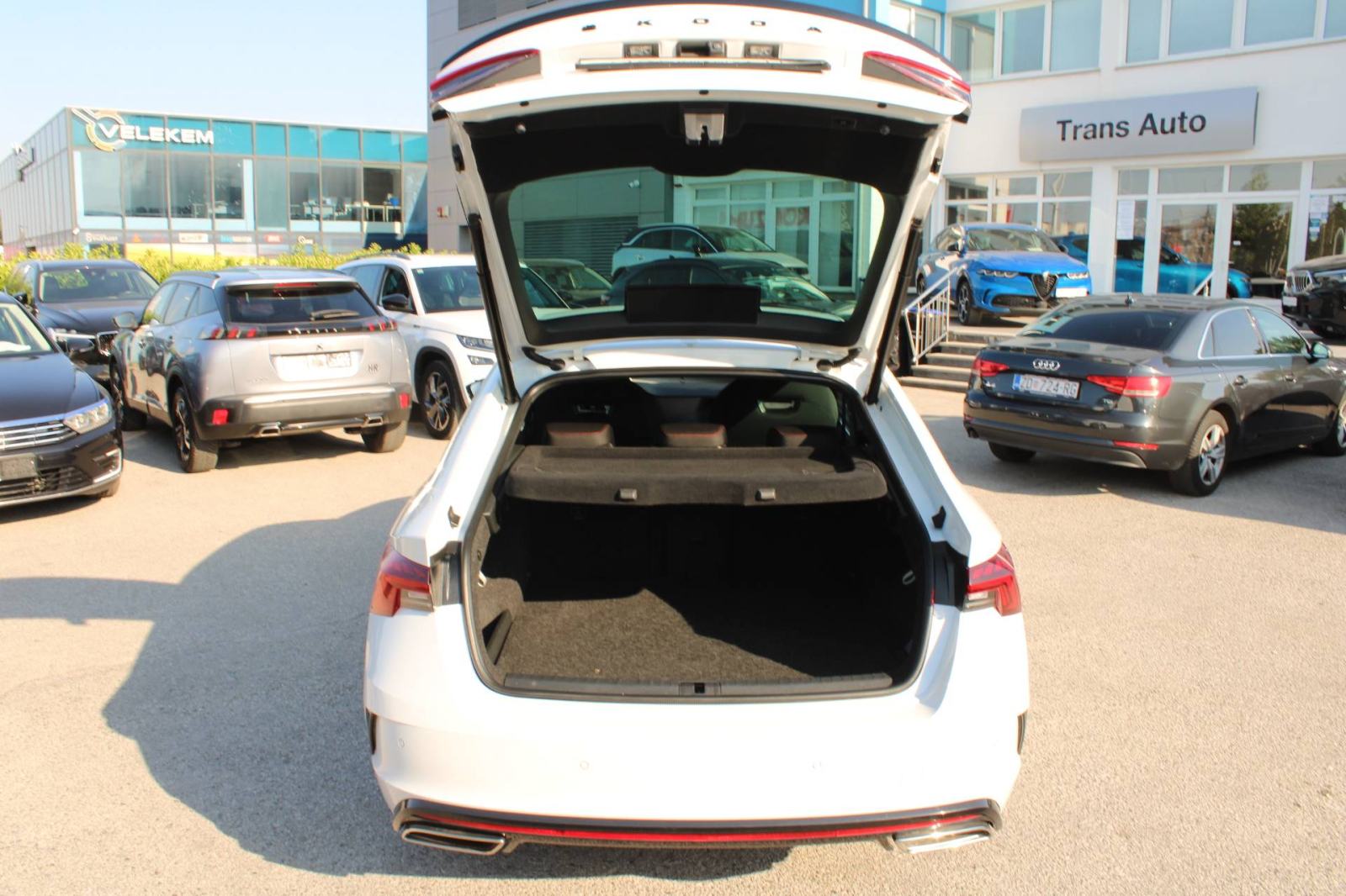 Škoda Octavia RS 1.4 TSi PHEV *LED, NAVIGACIJA, KAMERA*, fotografija 10