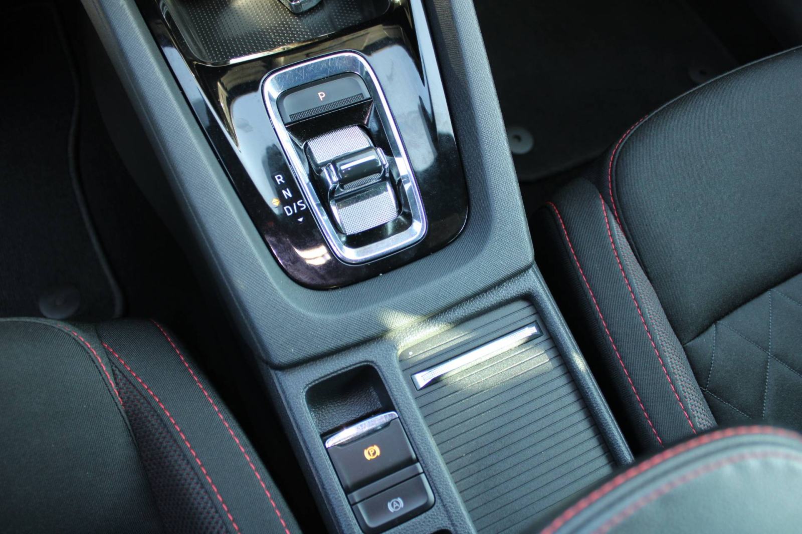 Škoda Octavia RS 1.4 TSi PHEV *LED, NAVIGACIJA, KAMERA*, fotografija 19