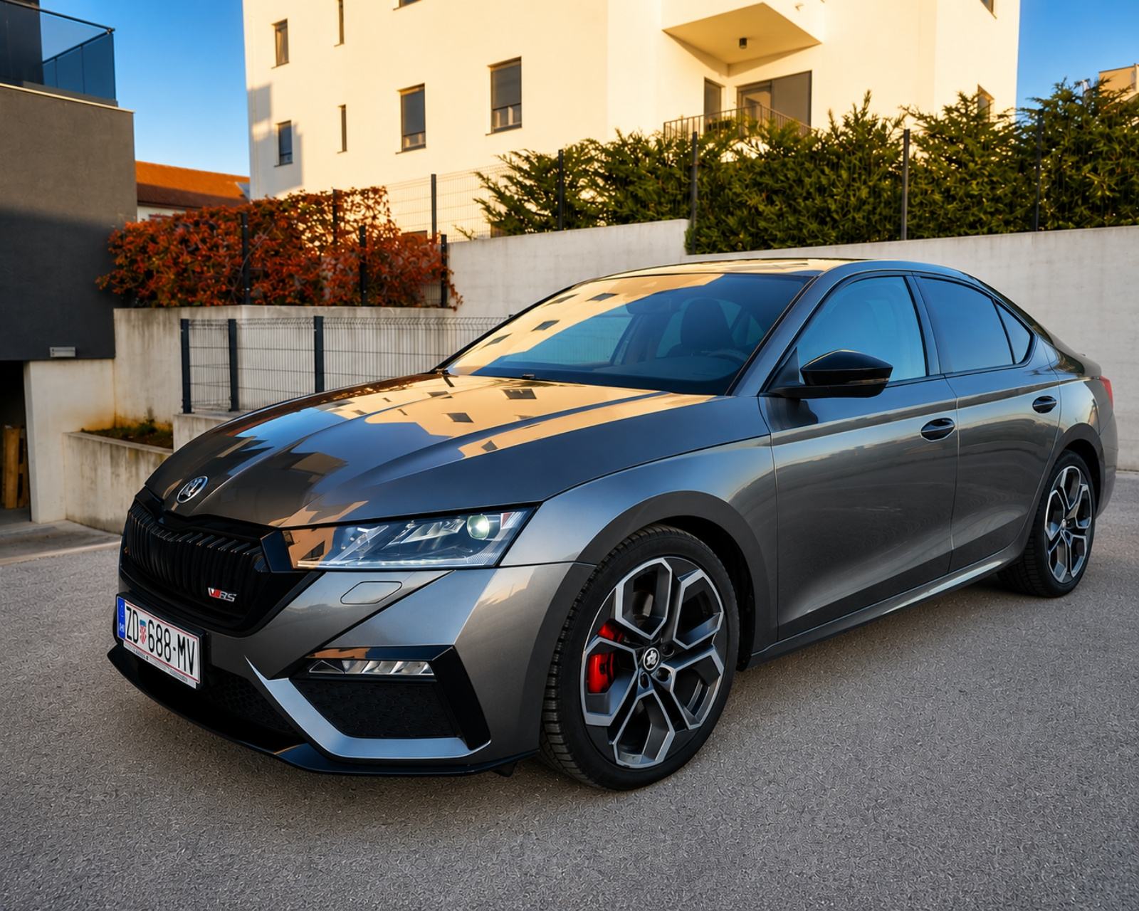 Škoda Octavia RS 2,0 TDI automatik, fotografija 2
