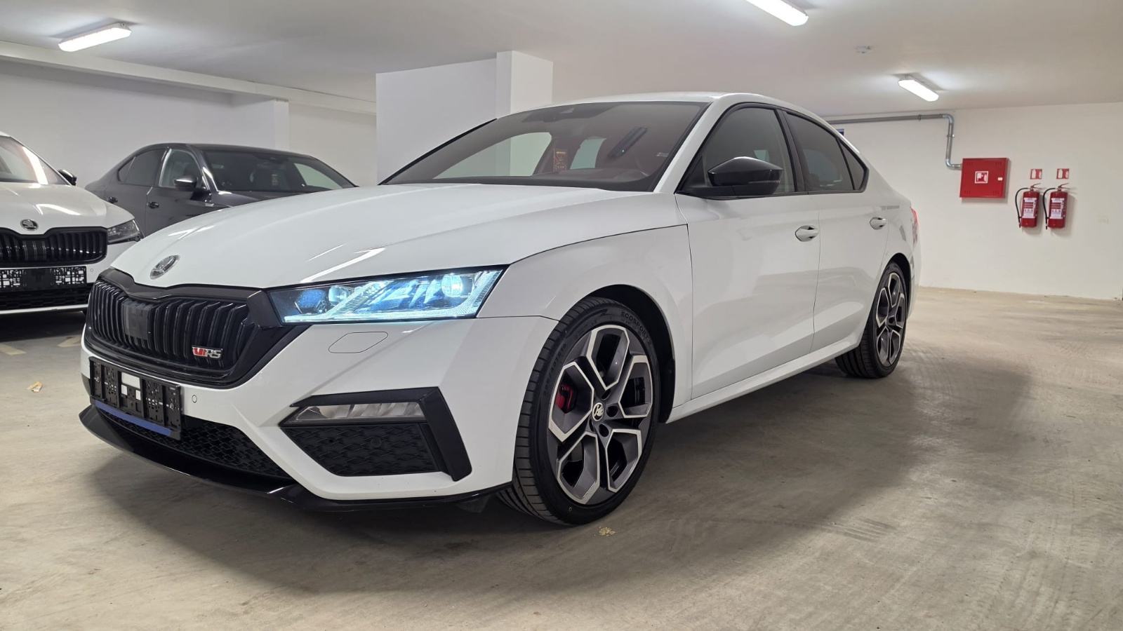Škoda Octavia RS 2,0 TDI DSG*Acc*Dcc*Alu19*Leasing, fotografija 13