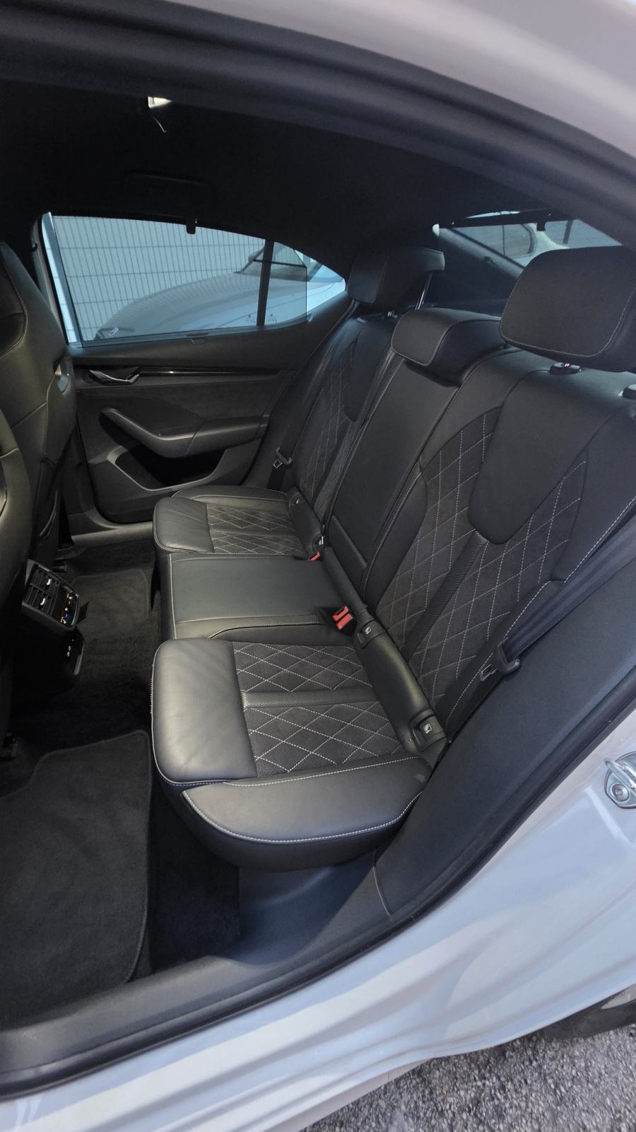 Škoda Octavia RS 2,0 TDI DSG*Acc*Dcc*Alu19*Leasing, fotografija 17