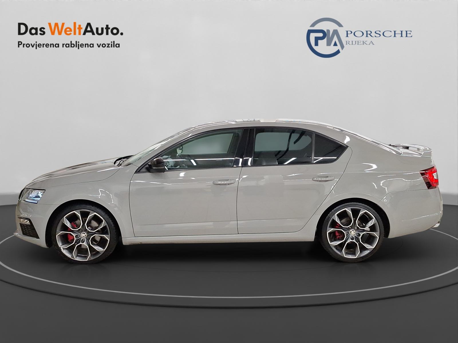 Škoda Octavia RS 2.0 TDI, fotografija 8