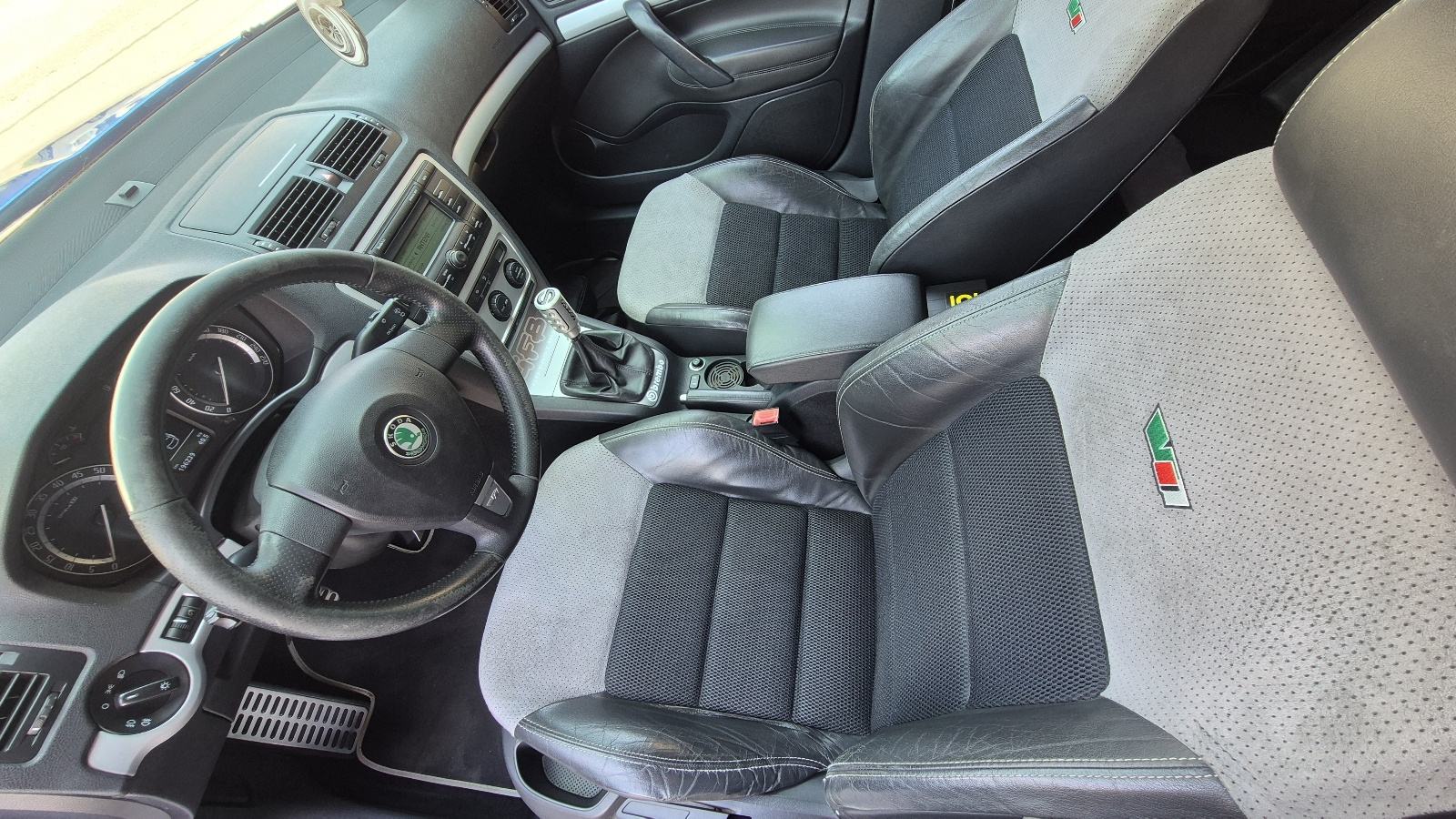Škoda Octavia RS 2,0 TFSI, fotografija 12