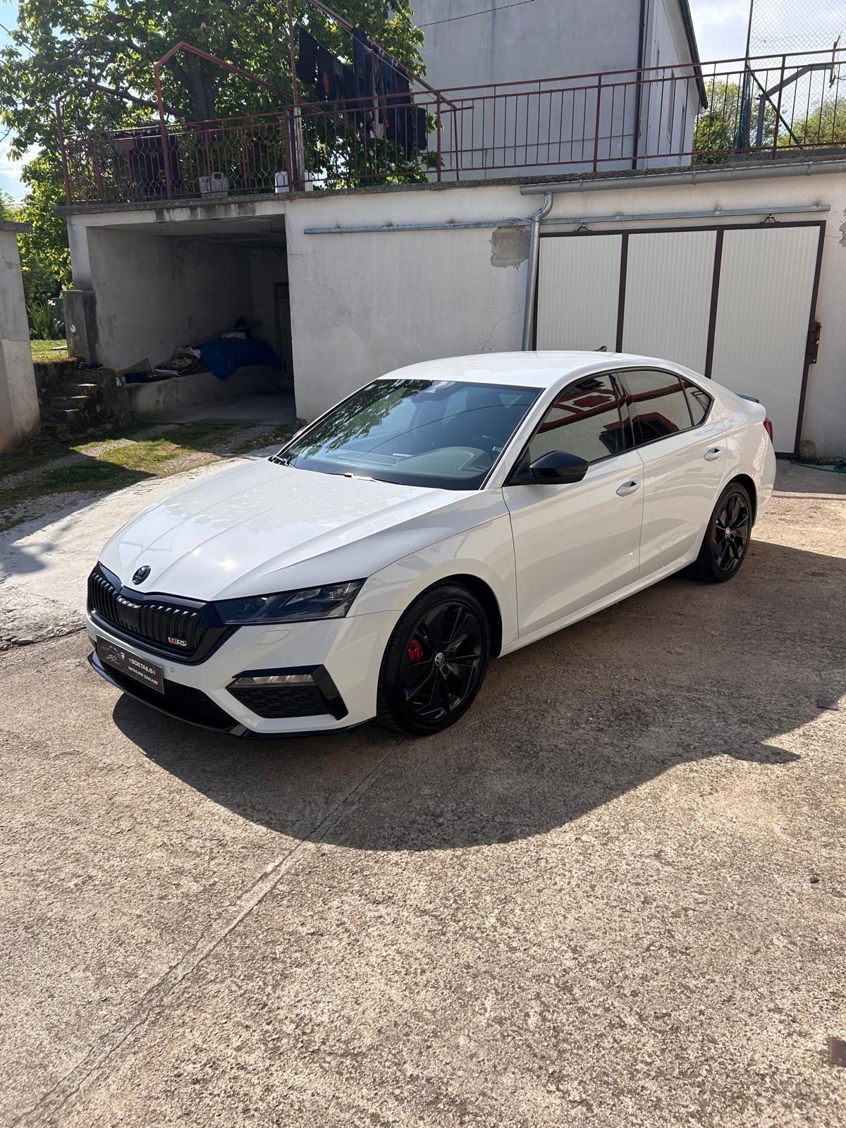 Škoda Octavia RS 2,0 TSI DSG, fotografija 5