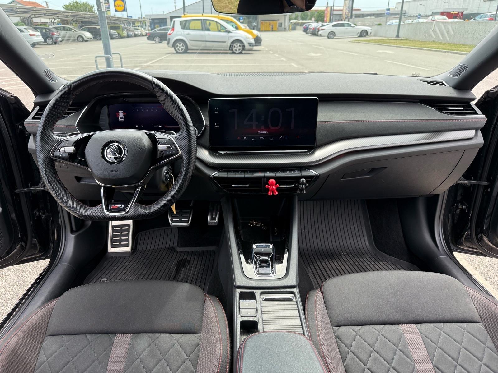 Škoda Octavia RS iV Plug in hybrid - 245KS, fotografija 11
