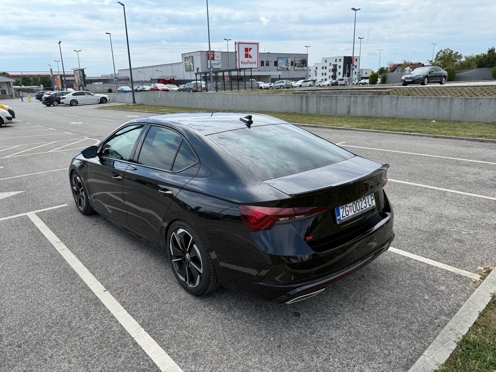 Škoda Octavia RS iV Plug in hybrid - 245KS, fotografija 5