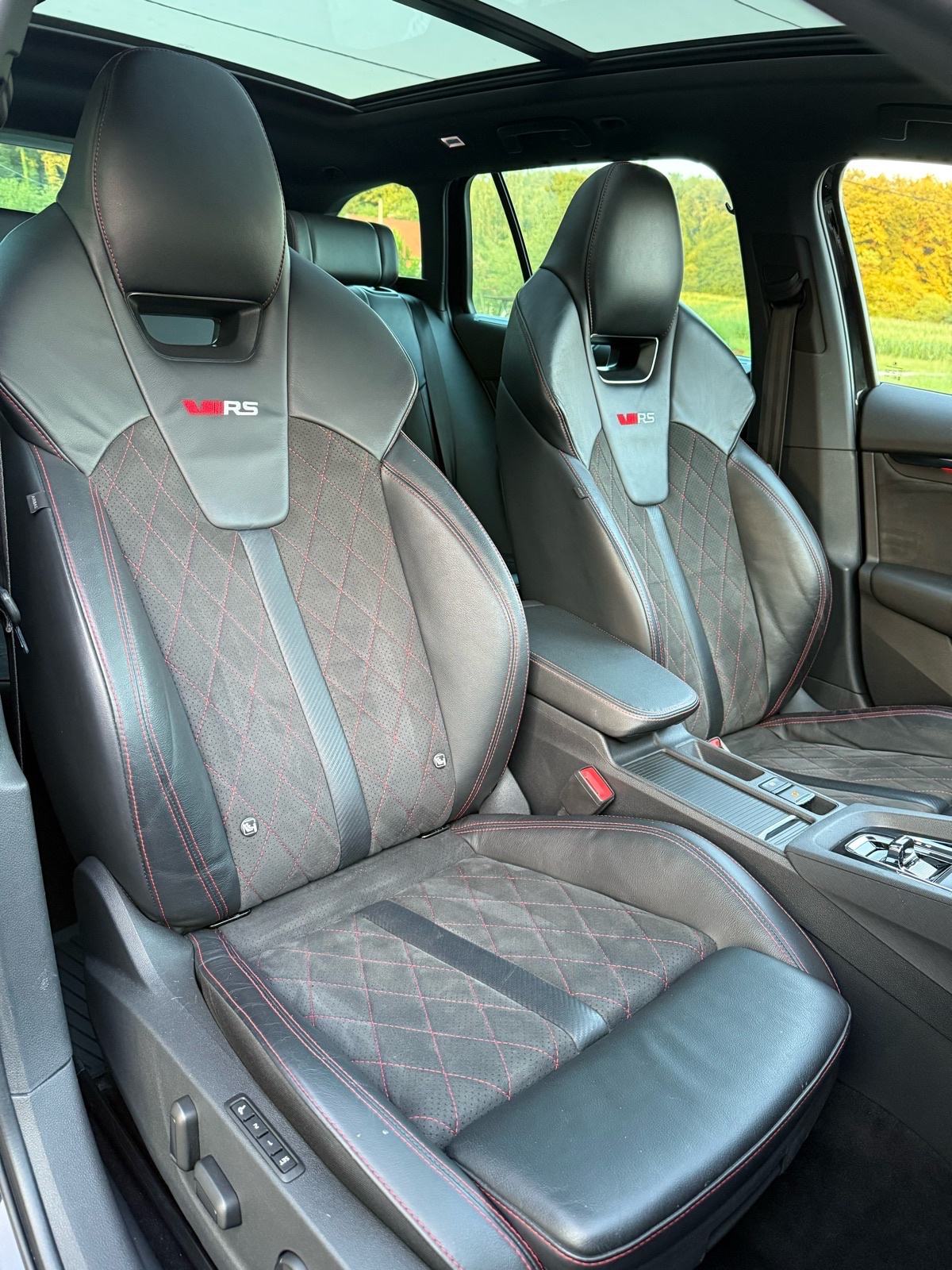 Škoda Octavia RS PLUS 2,0 TDI DSG, PANORAMA, REGISTRIRAN, NAVI, fotografija 9