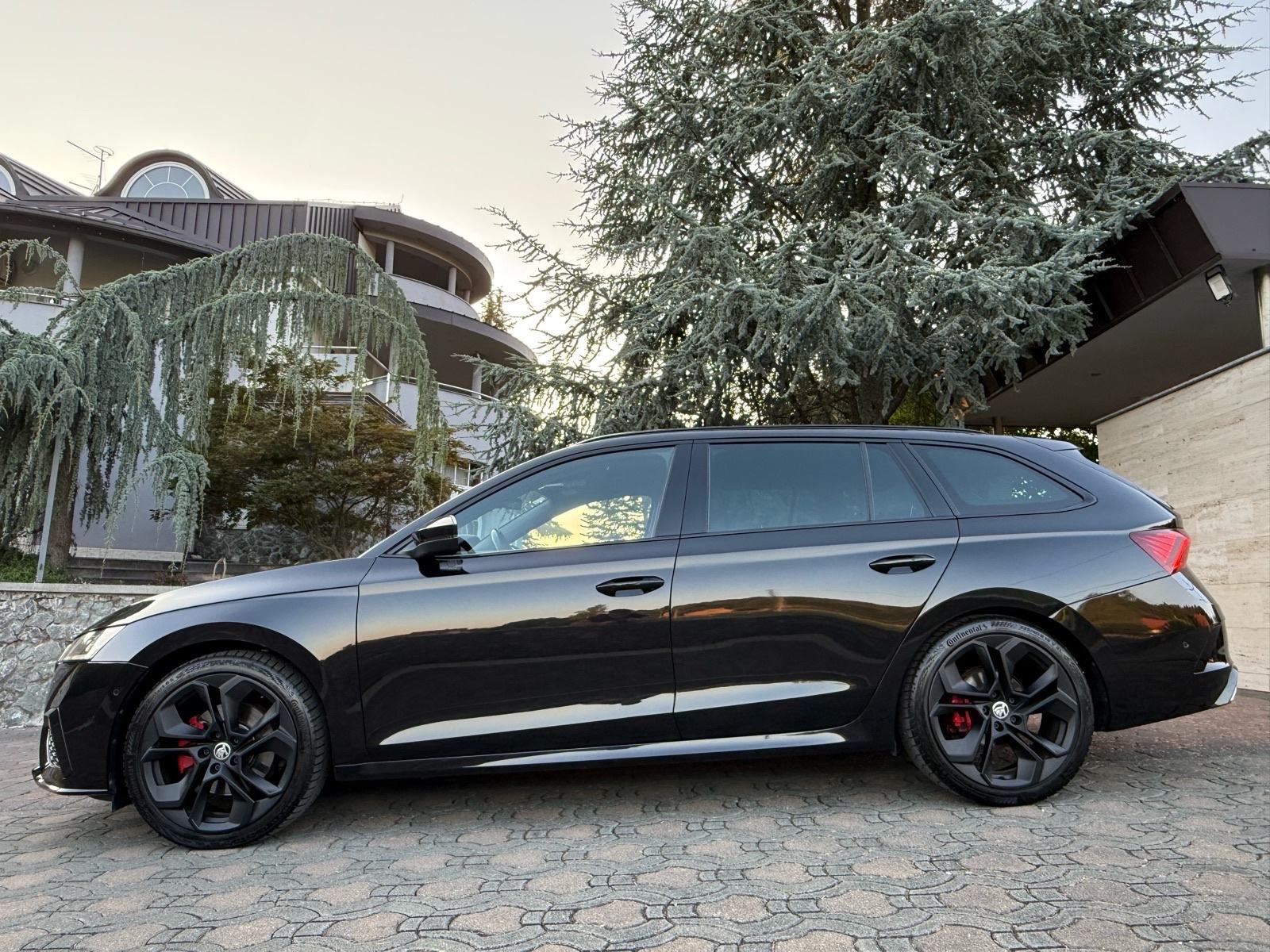 Škoda Octavia RS PLUS 2,0 TDI DSG, PANORAMA, REGISTRIRAN, NAVI, fotografija 3