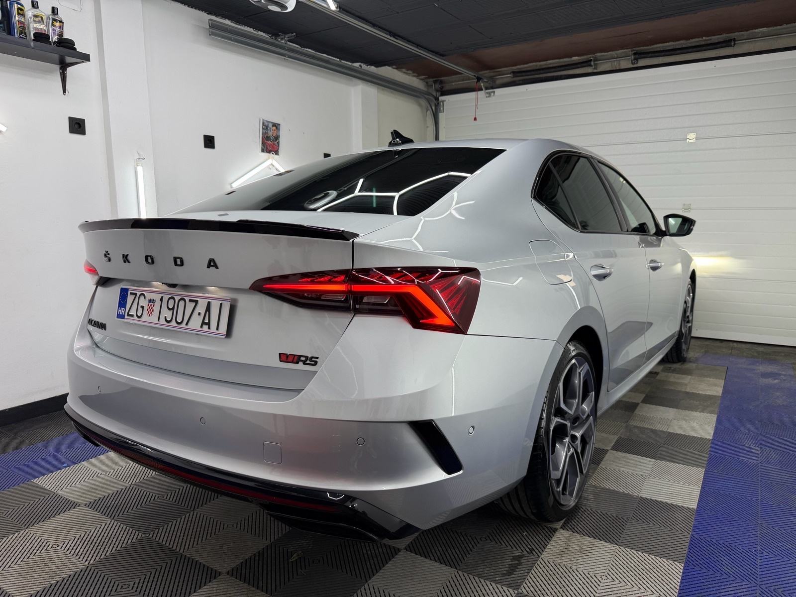 Škoda Octavia RS PLUS 2,0 TDI, REG7/27, fotografija 7