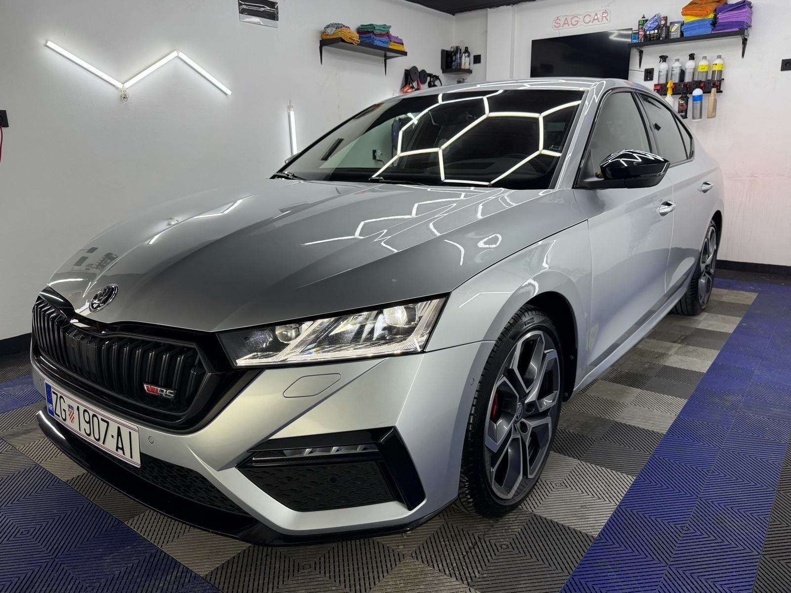 Škoda Octavia RS PLUS 2,0 TDI, REG7/27, fotografija 6