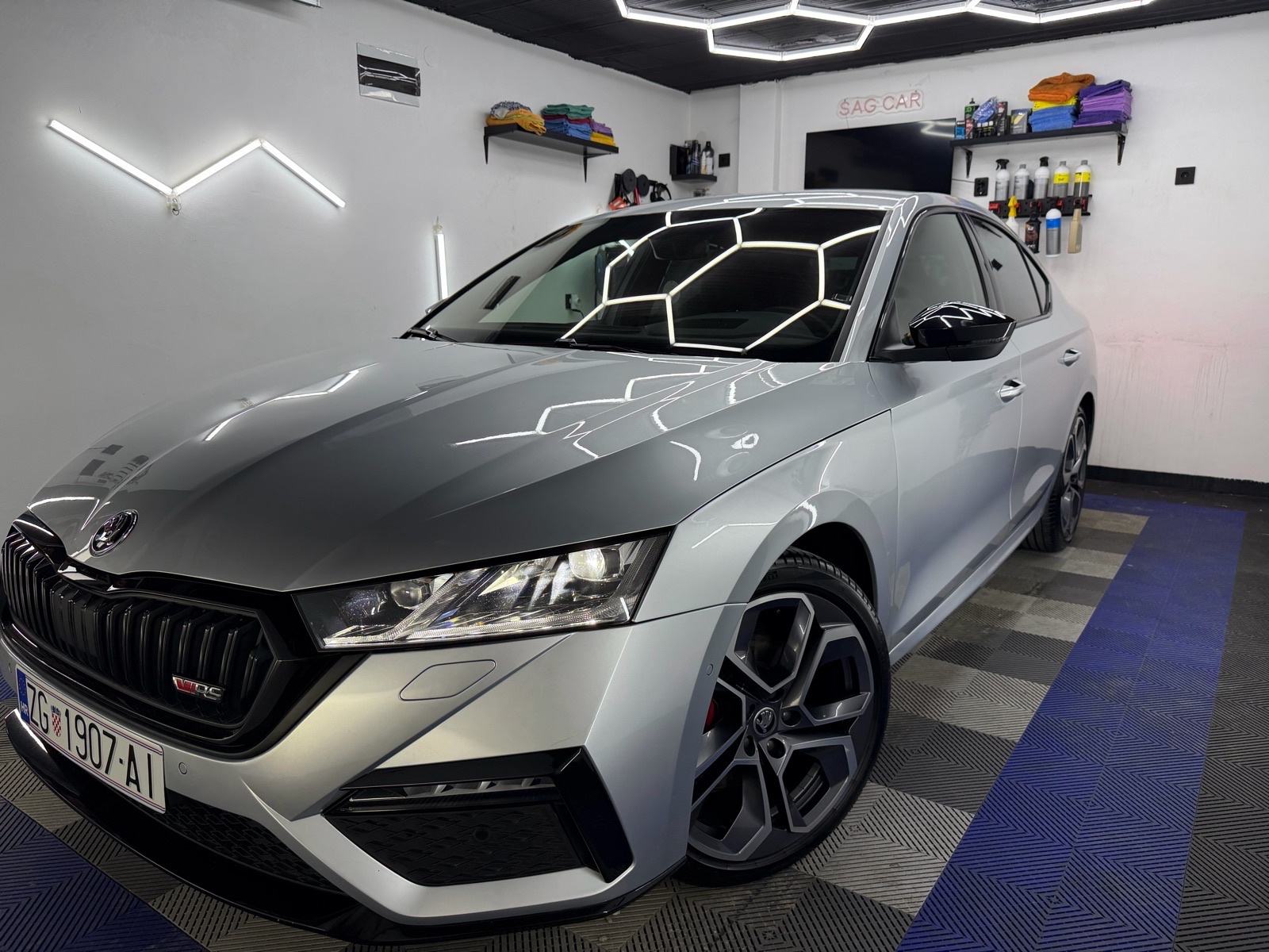 Škoda Octavia RS PLUS 2,0 TDI, REG7/27, fotografija 5
