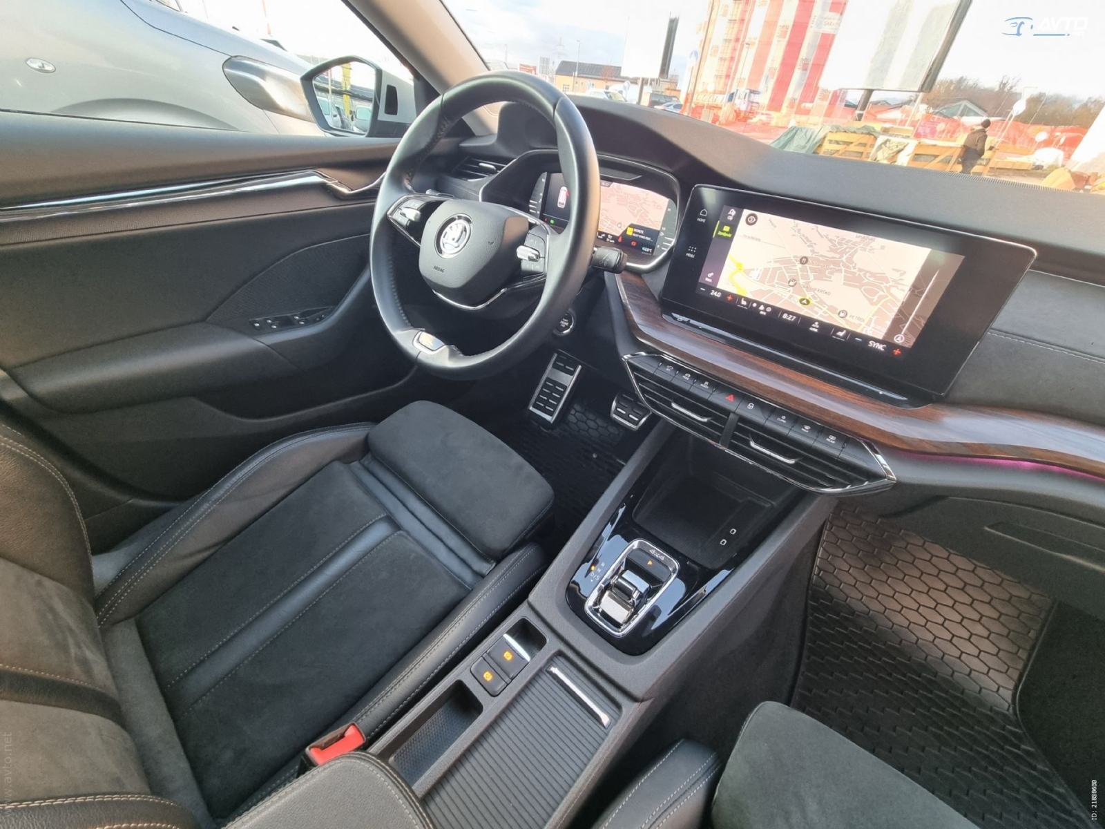 Škoda Octavia SCOUT 2,0 TDI DSG 4x4 *MATRIX*VIRTUAL*HUD*, fotografija 5