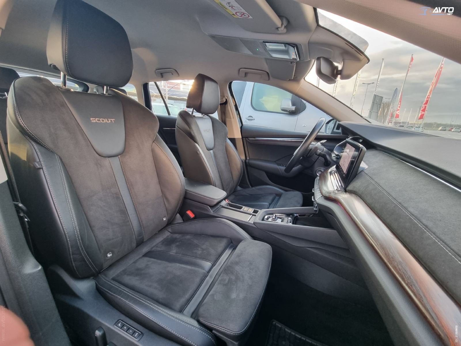 Škoda Octavia SCOUT 2,0 TDI DSG 4x4 *MATRIX*VIRTUAL*HUD*, fotografija 7