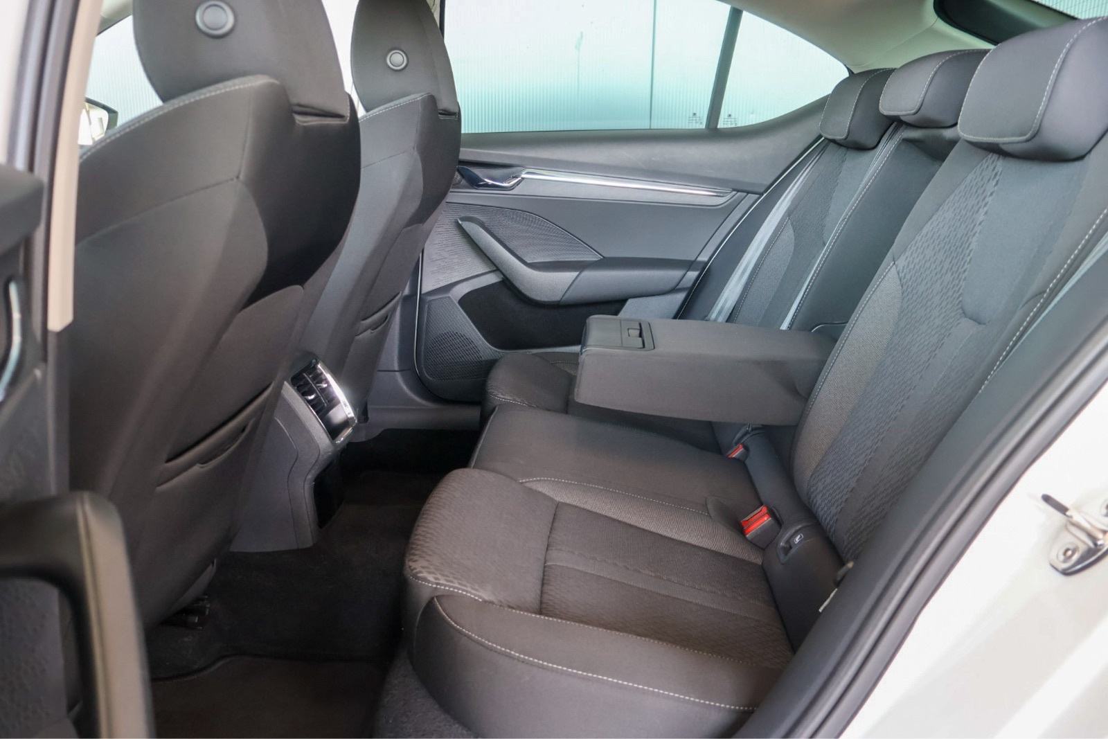ŠKODA OCTAVIA Style 2,0 TDI, DSG, PDV, GARANCIJA, fotografija 11