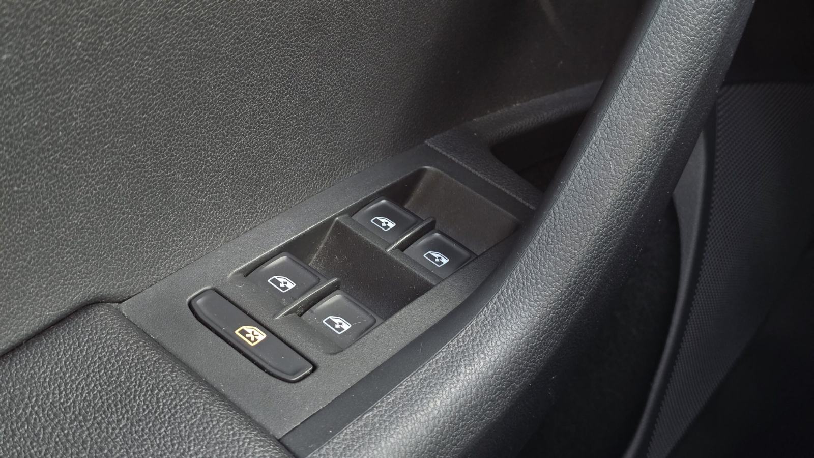 Škoda Octavia Style 2.0 TDI DSG, fotografija 17