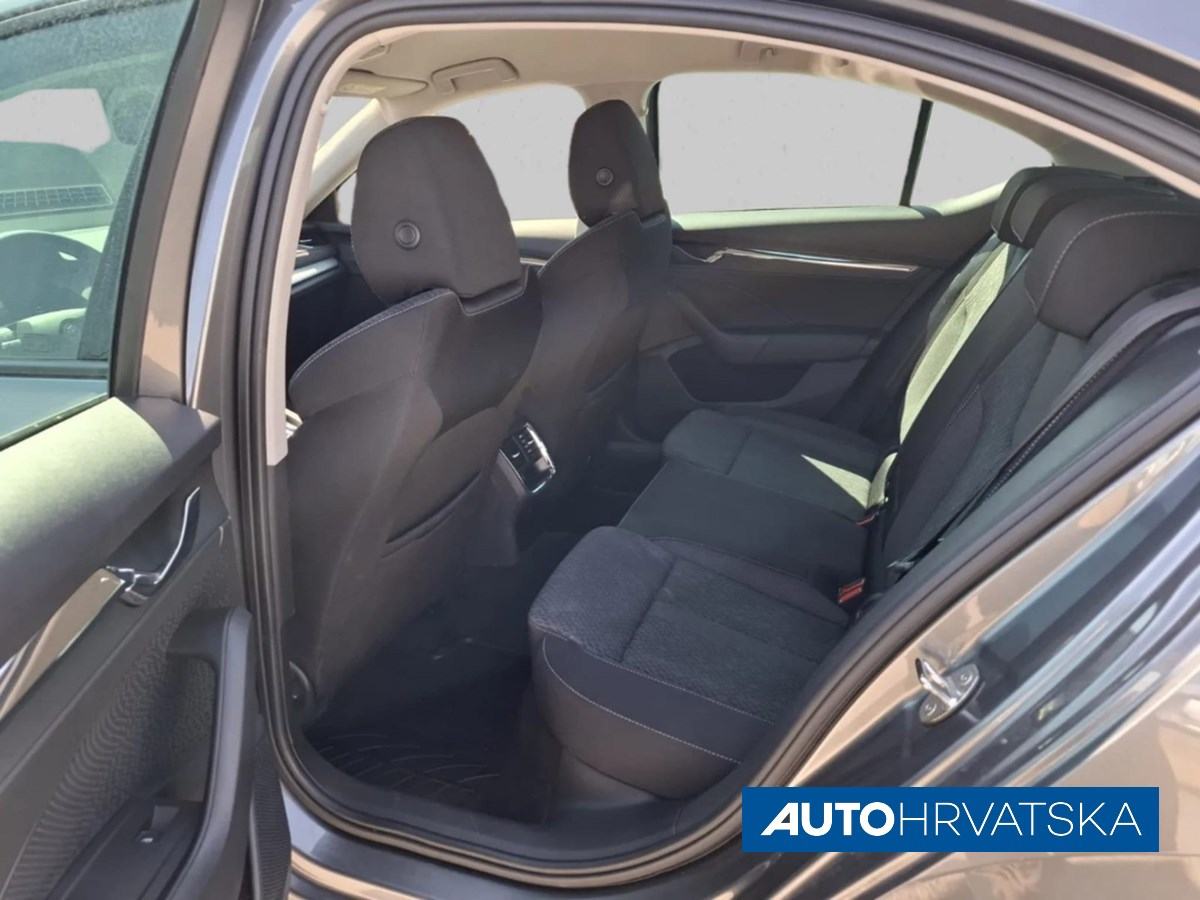 ŠKODA OCTAVIA Style 2.0 TDI DSG - TVORNIČKO JAMSTVO, 24.900,00 €, fotografija 10